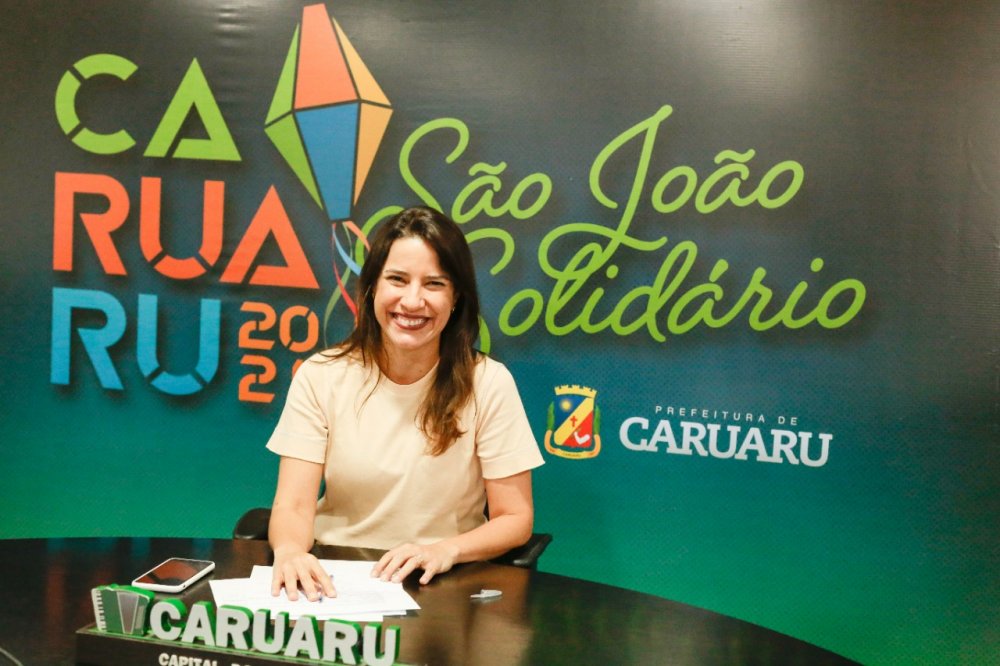 Raquel Lyra anuncia o São João Solidário 2021 e novos benefícios para trabalhadores