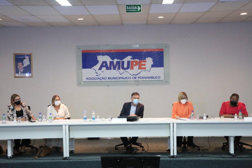 H3N2 e Covid-19: Amupe discute com governador situação epidemiológica do Estado