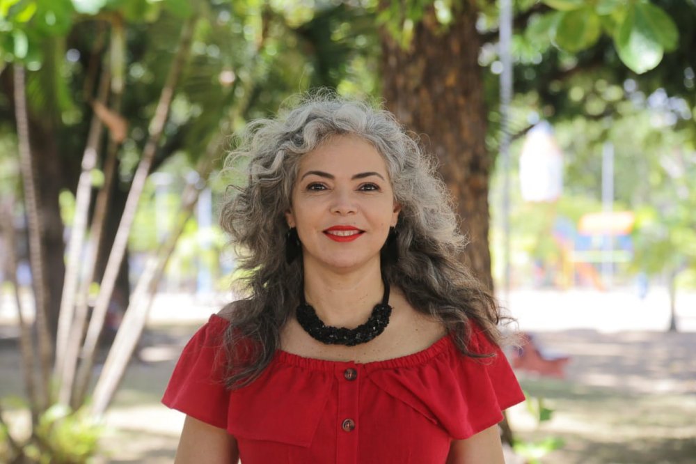 Liana Cirne propõe dar à Praça da Delegacia da Mulher de Pernambuco o nome de Elza Soares
