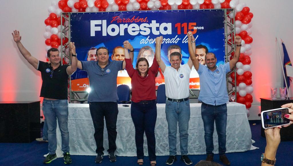 Em Floresta, Marília Arraes participa do lançamento da pré-candidatura do deputado estadual Fabrízio Ferraz