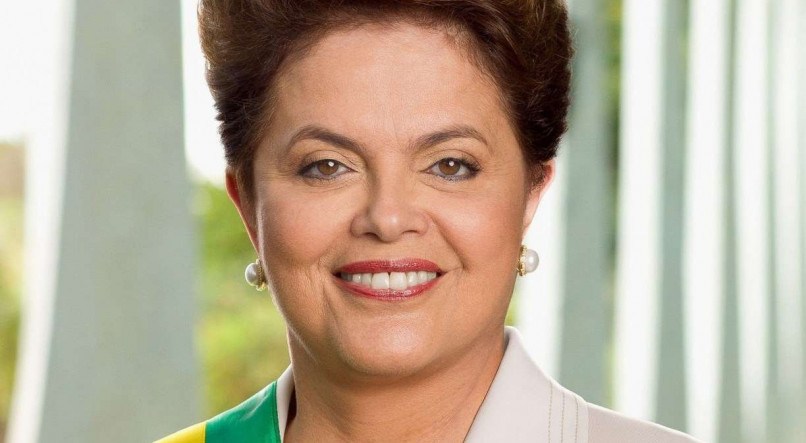 Dilma Rousseff cancela vinda a Pernambuco e grava vídeo pedindo votos para Marília Arraes