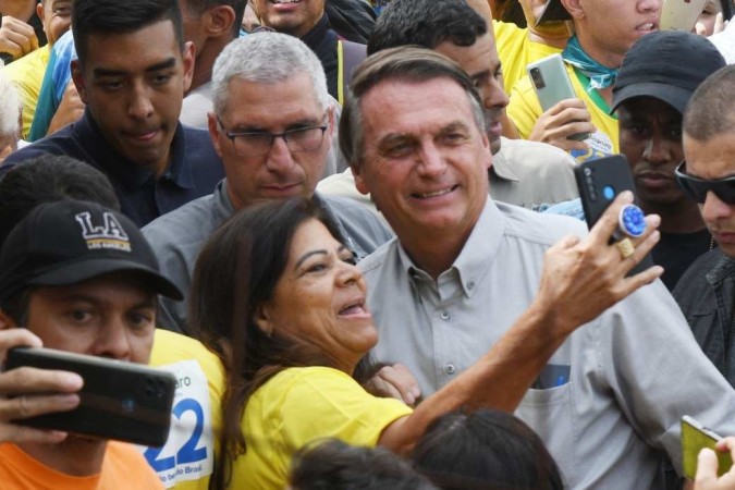 Bolsonaro pode responder por crime eleitoral caso não prove denúncia de fraude