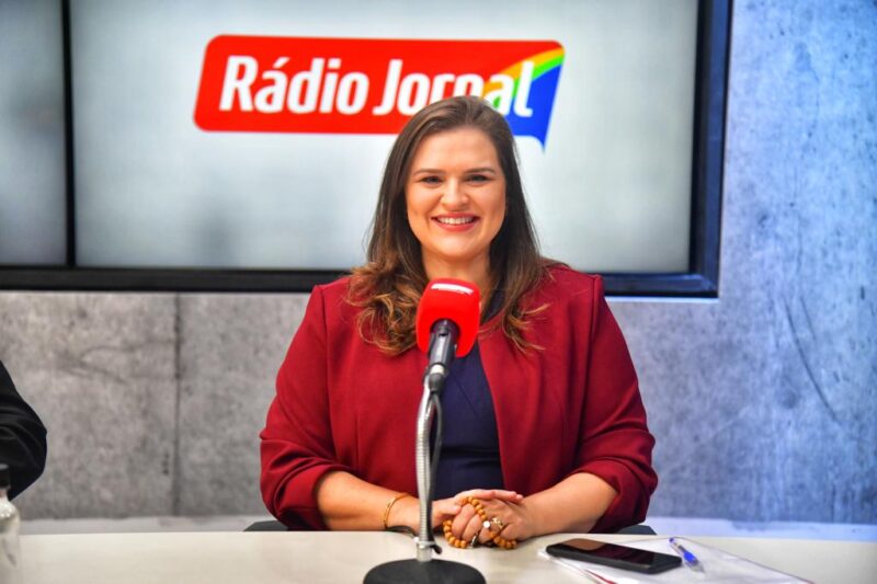Marília Arraes inicia debate na Rádio Jornal e crava: “Vamos resgatar o nosso Estado com um projeto alinhado com o presidente Lula”