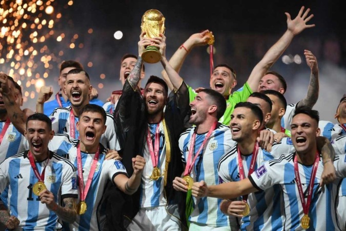Com show de Messi e muita emoção, Argentina vence a França nos pênaltis e é tricampeã mundial