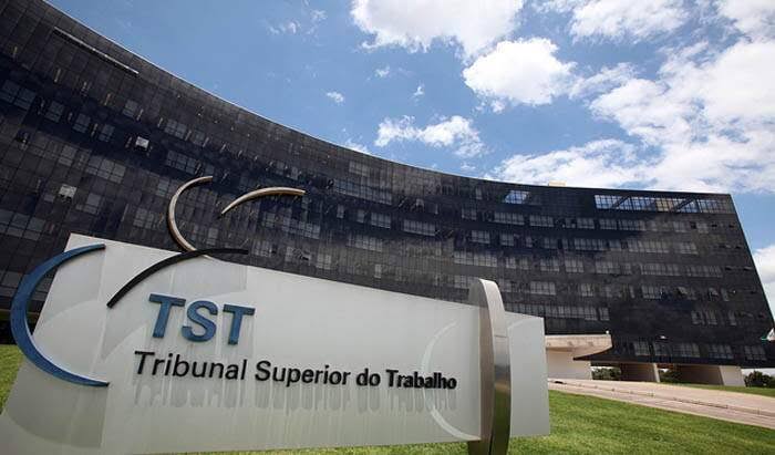 TST divulga Concurso Público com 300 vagas para Juiz do Trabalho com salários de R$ 32.004,65; saiba mais