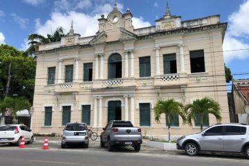 Decisão da Prefeitura de Goiana surpreende e frustra agentes culturais com saída de Roberto Pereira da Secretaria de Cultura